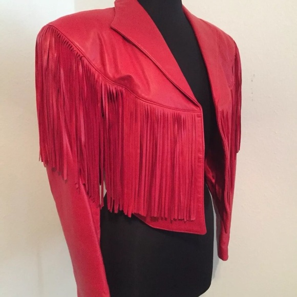 Vintage fringe real leather red cropped jacket. - Picture 2 of 3